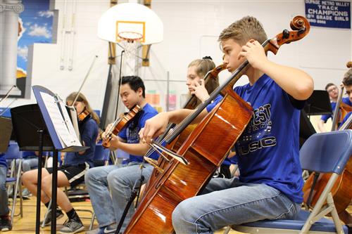 Orchestra students 